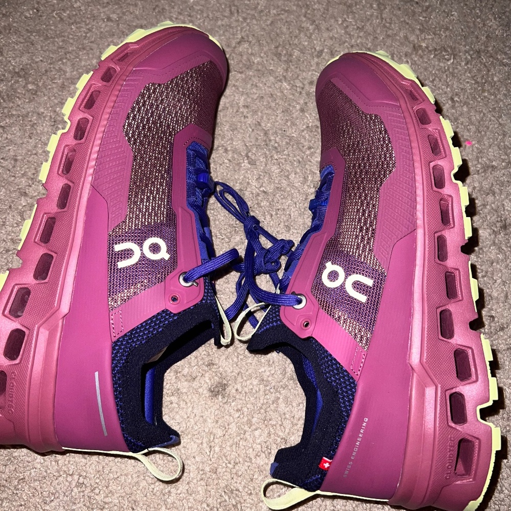 Mens Cloud Ultra Size 10